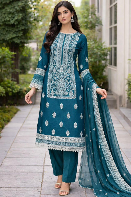 Lawn 3 piece embroidered suit In Green